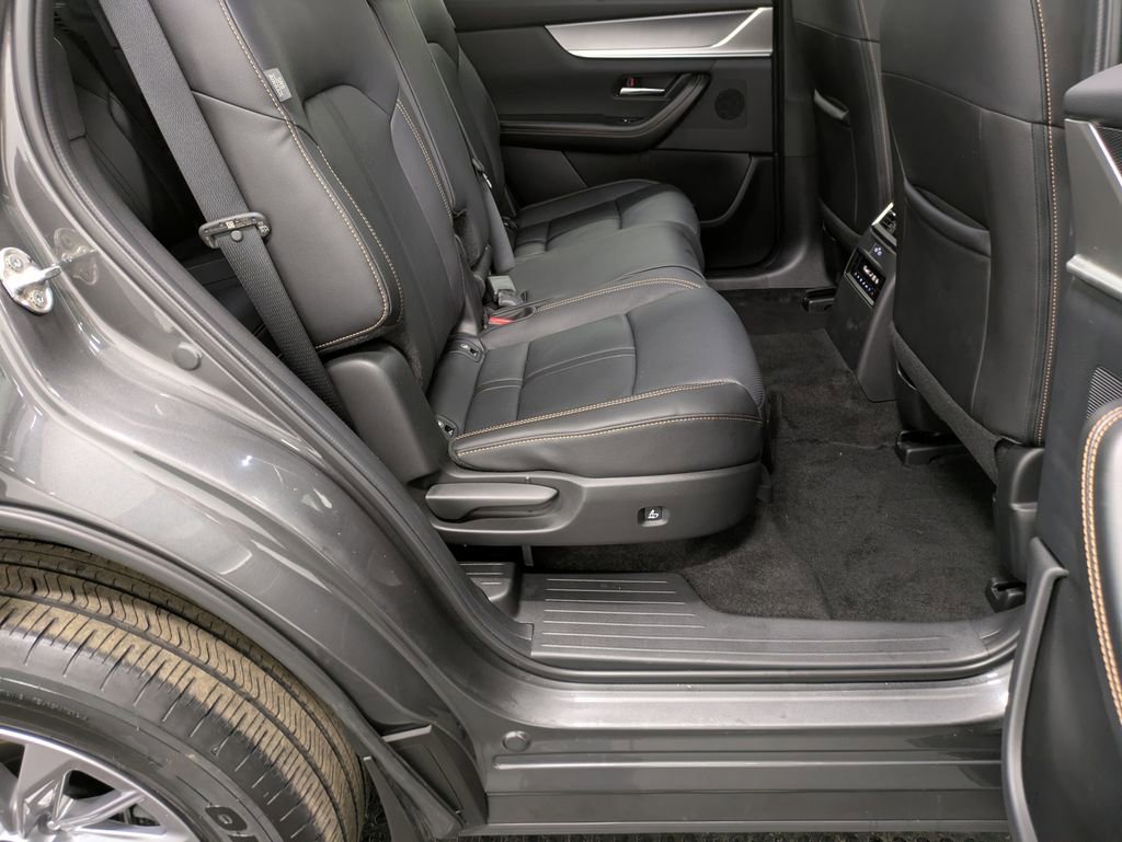 Used 2025 MAZDA CX-90 3.3 Turbo w/ Preferred Package image 26