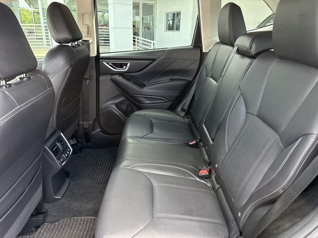 Used 2023 Subaru Forester Touring AWD/4WD image 6