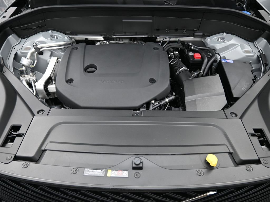 New 2026 Volvo XC90 B6 Ultra w/ Lounge Package image 13