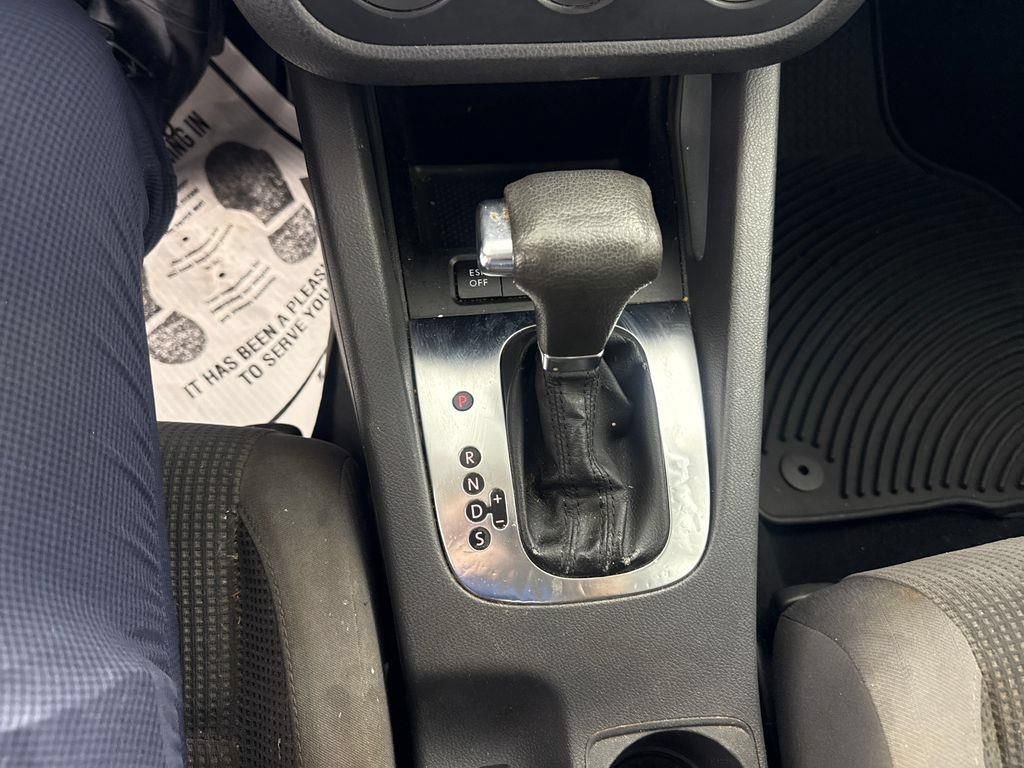 Used 2009 Volkswagen Jetta S FWD image 26