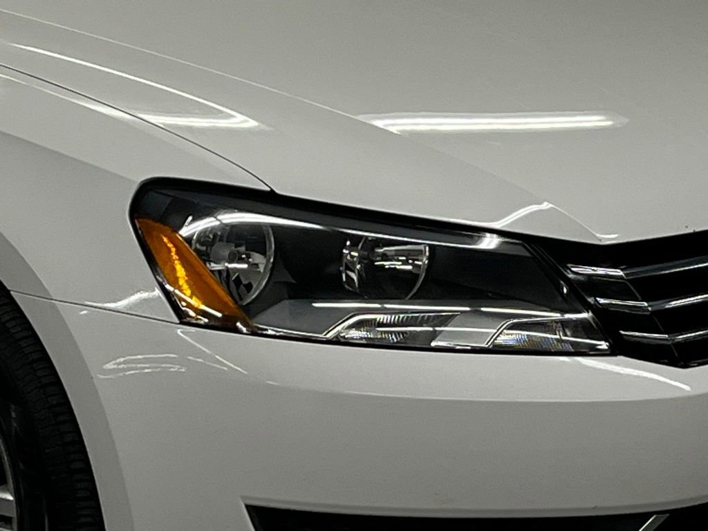 Used 2014 Volkswagen Passat 2.5 S image 32