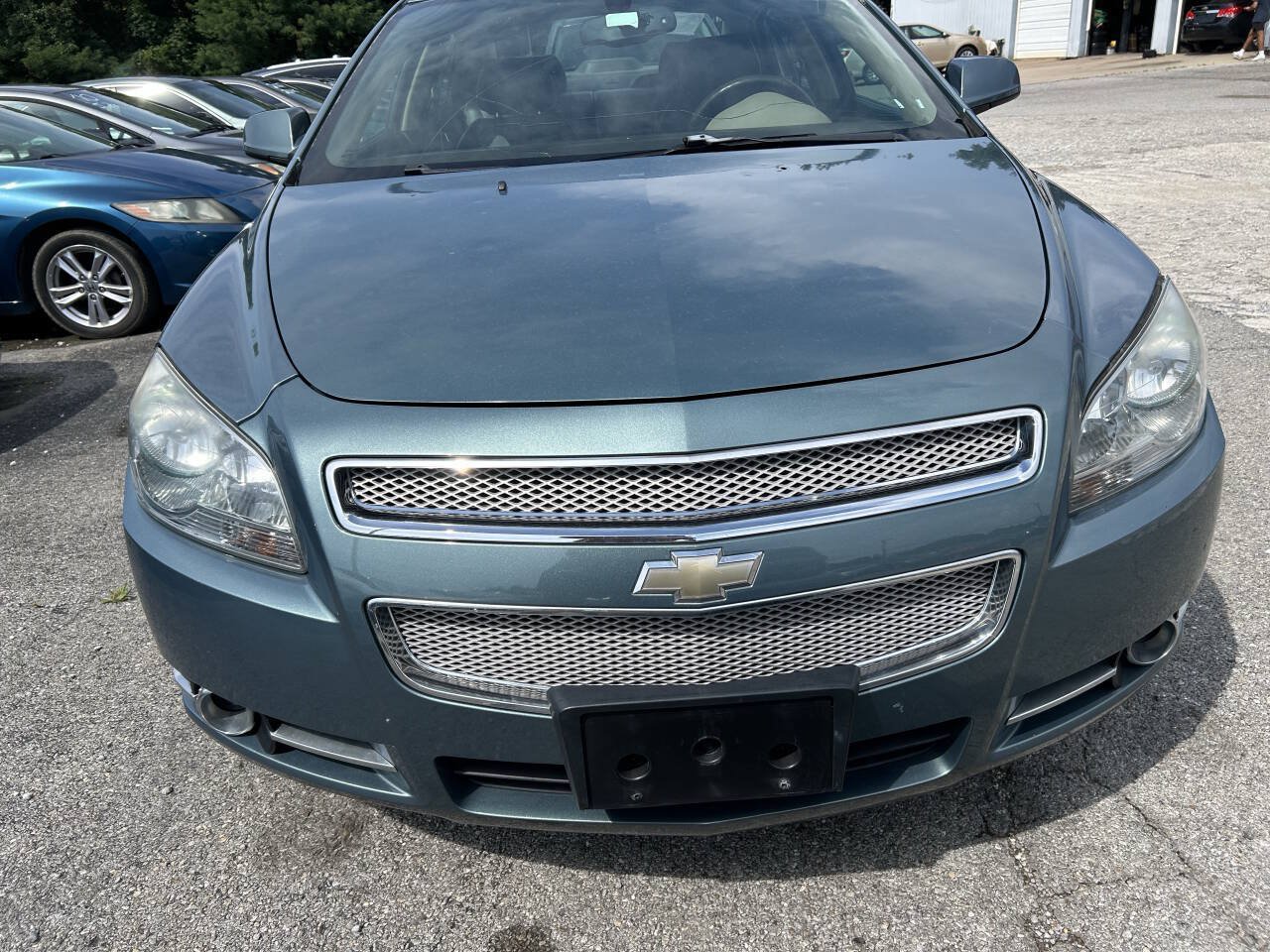 Used 2009 Chevrolet Malibu LTZ FWD image 3