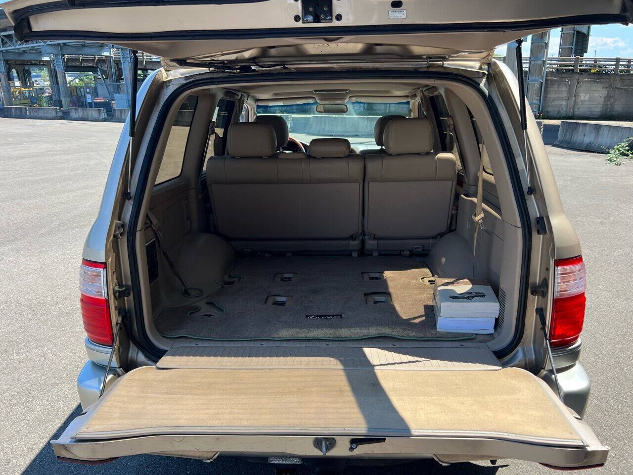 Used 2000 Lexus LX 470 4WD image 42