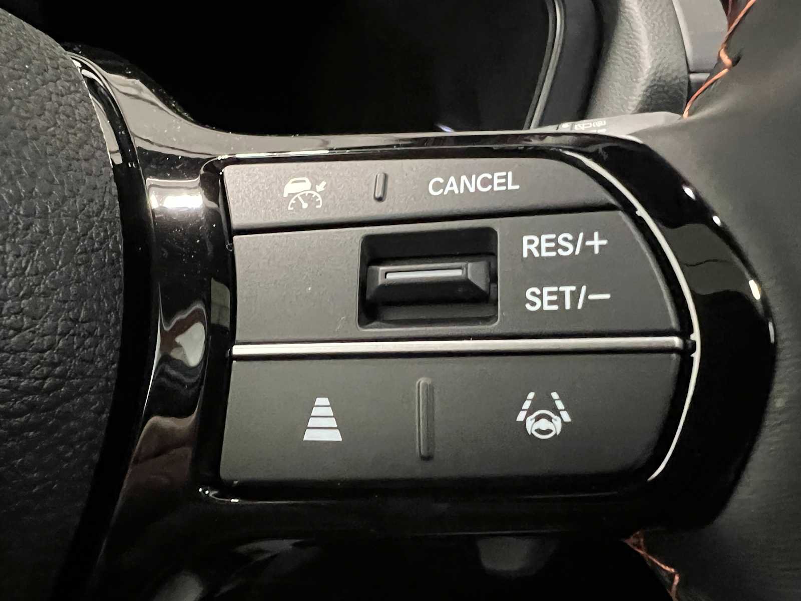 New 2025 Honda Pilot TrailSport image 17