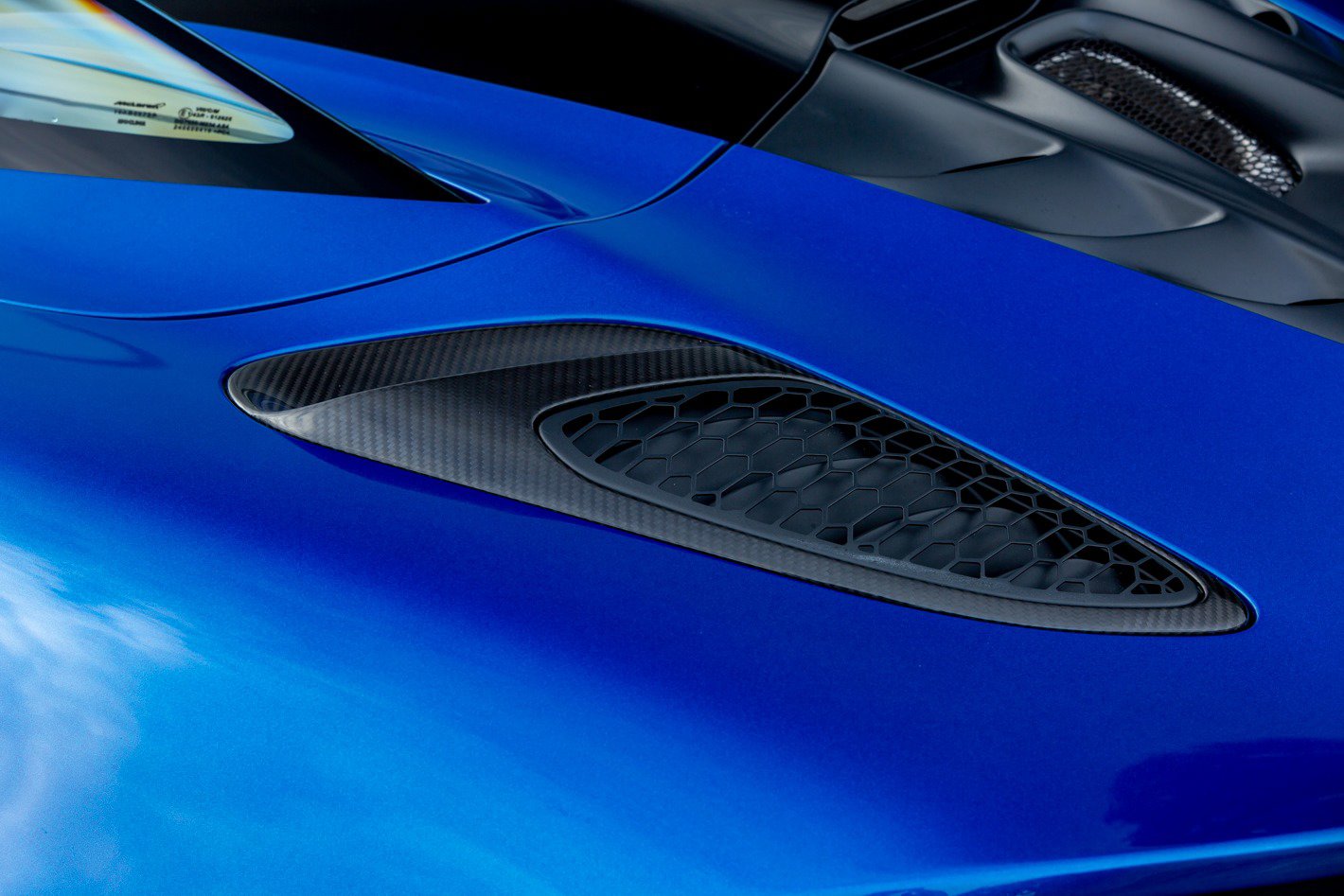 New 2025 McLaren Artura Spider image 21