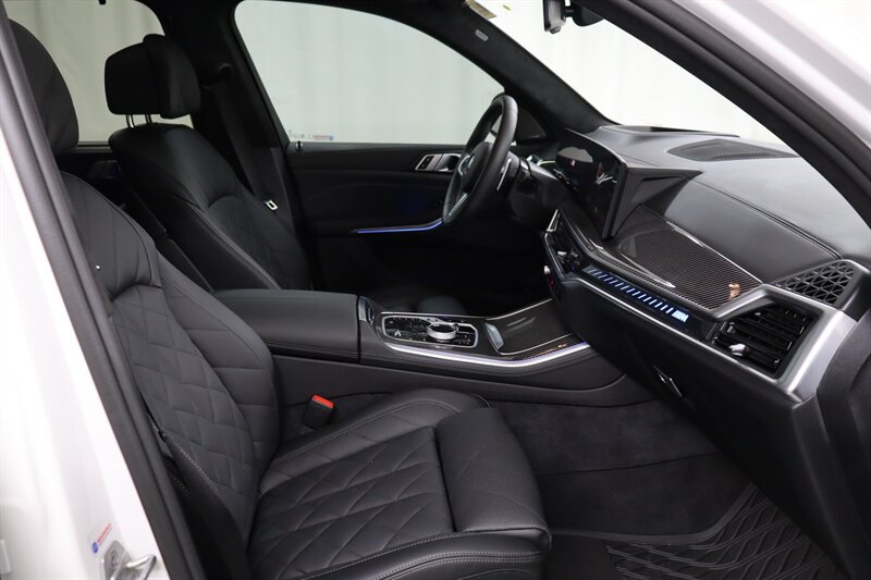 Used 2026 BMW X5 M60i AWD/4WD image 25