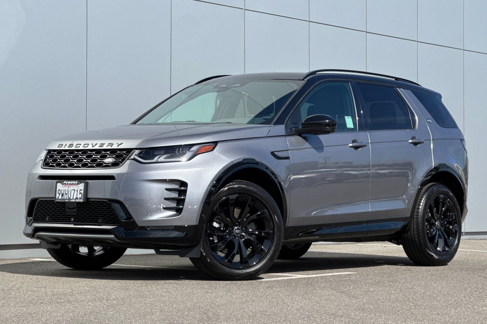 Used 2025 Land Rover Discovery Sport Dynamic SE