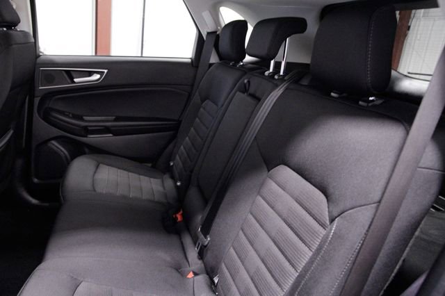 Used 2022 Ford Edge SEL w/ Convenience Package image 17