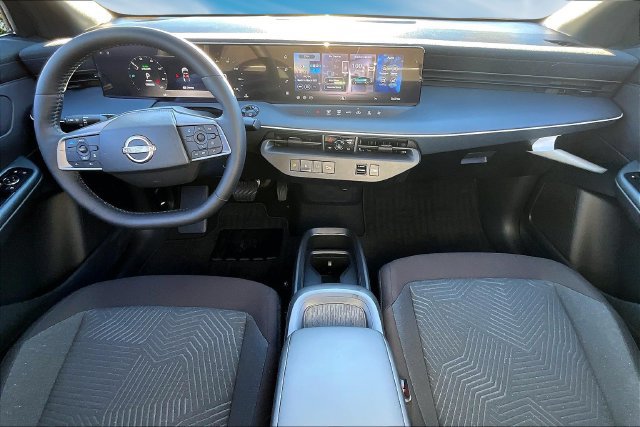 New 2026 Nissan Leaf w/ Floor Mat Package (S+) FWD image 5