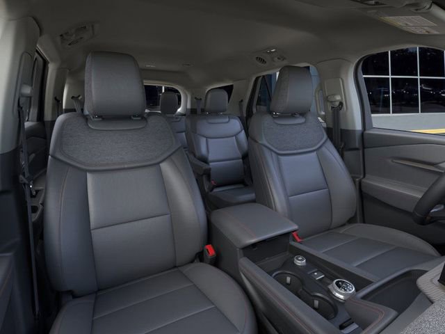 New 2025 Ford Explorer Active w/ Active Comfort Package image 10
