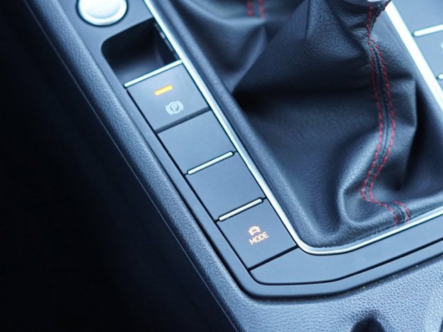 Used 2019 Volkswagen Jetta GLI FWD image 28