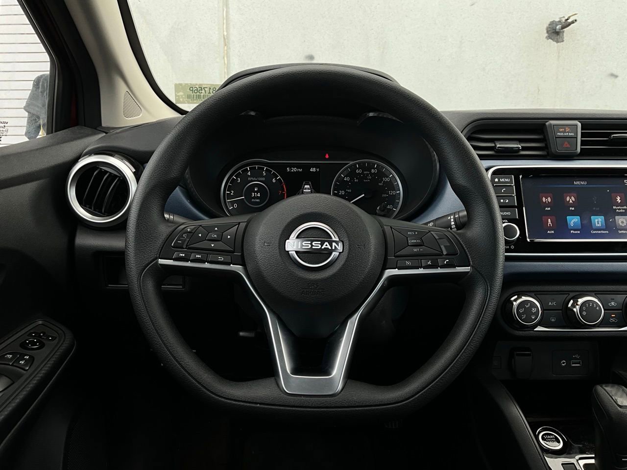 Used 2025 Nissan Versa SV image 28