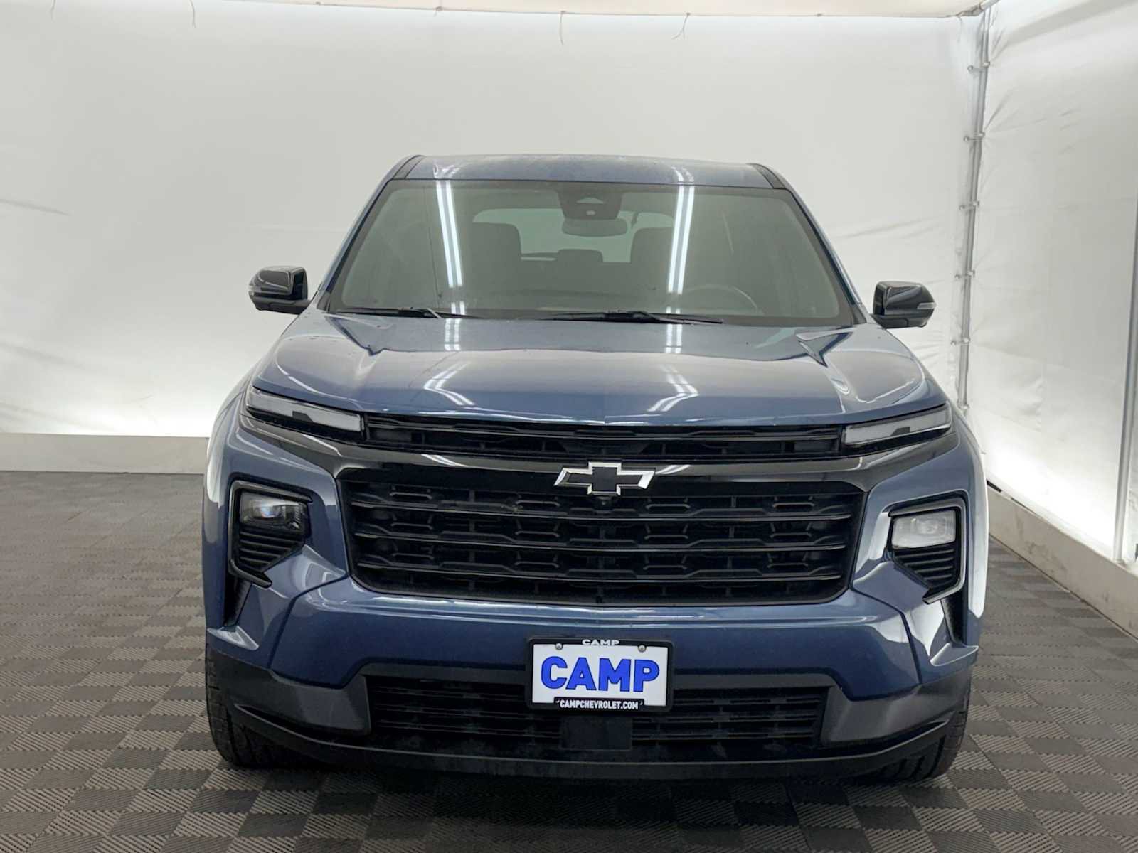 Used 2024 Chevrolet Traverse LS w/ Midnight/Sport Edition image 9