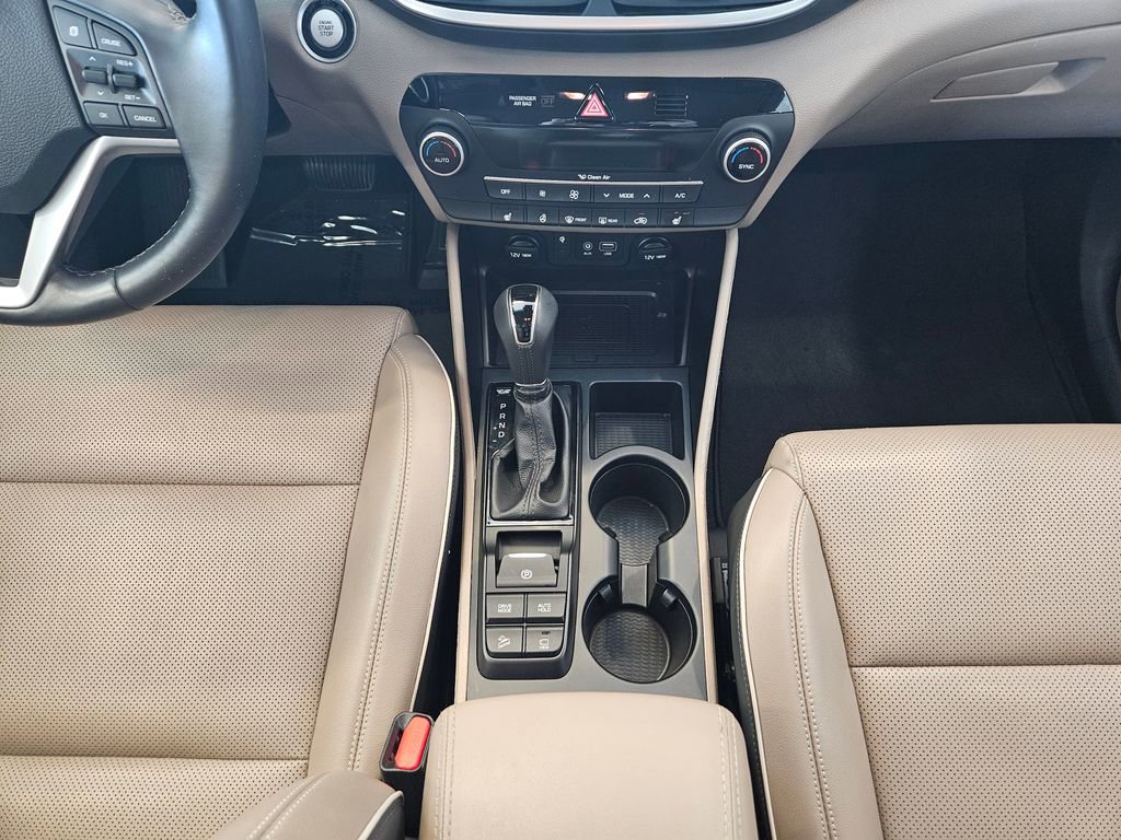 Used 2021 Hyundai Tucson Limited AWD/4WD image 19