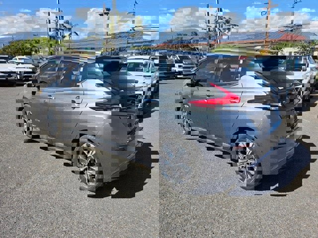 Used 2019 Nissan Leaf SV image 5