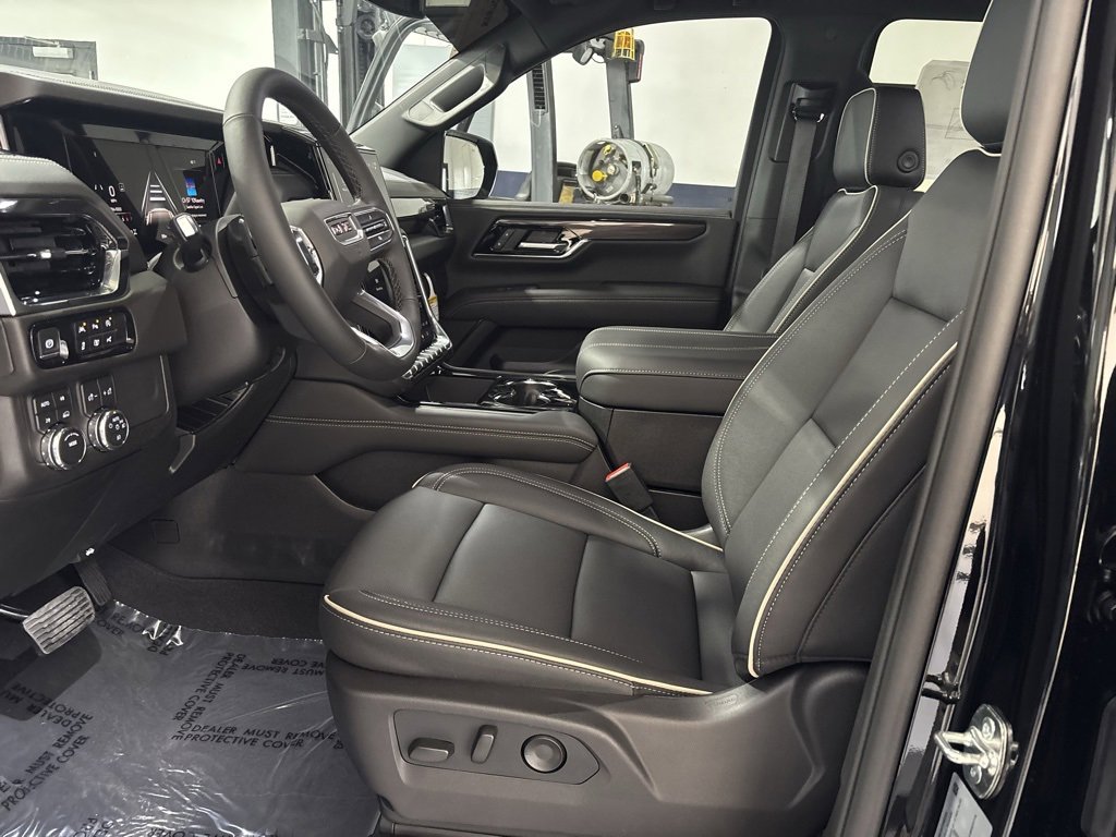 New 2026 GMC Yukon XL Elevation w/ LPO, Floor Liner Package image 27