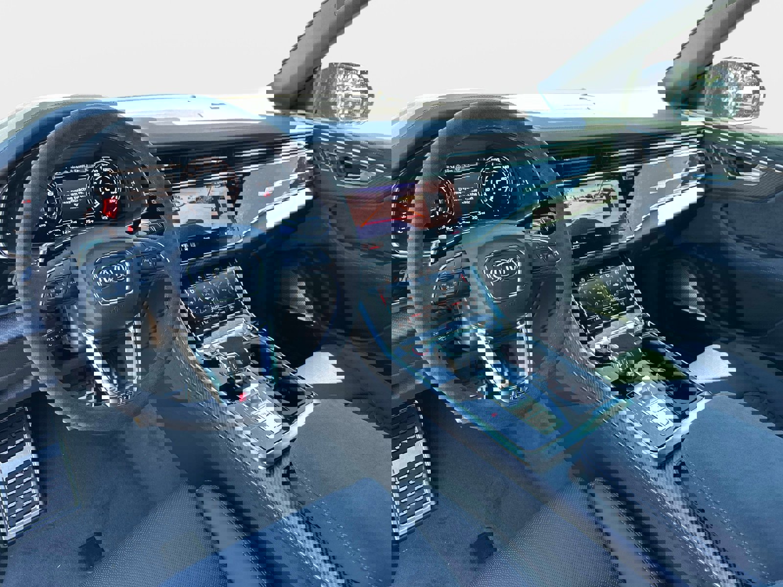 New 2026 Audi RS Q8 performance image 16