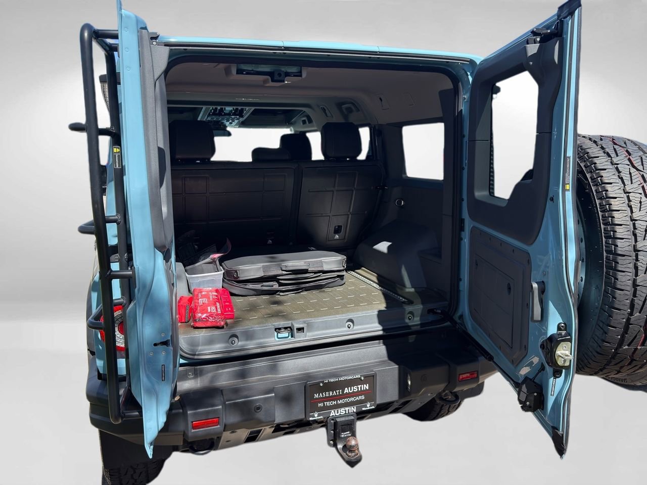 Used 2024 INEOS Grenadier Fieldmaster Edition image 13