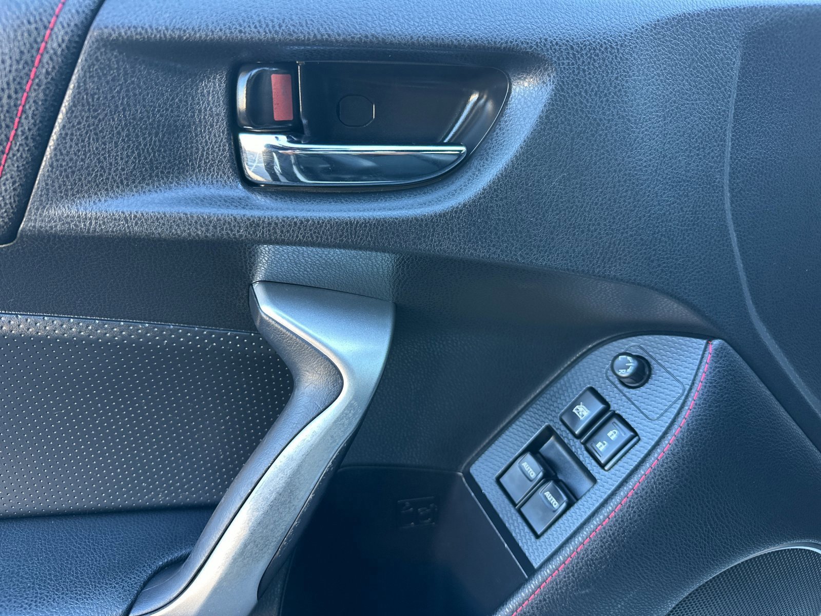 Used 2016 Subaru BRZ Limited w/ Popular Package #2 image 10