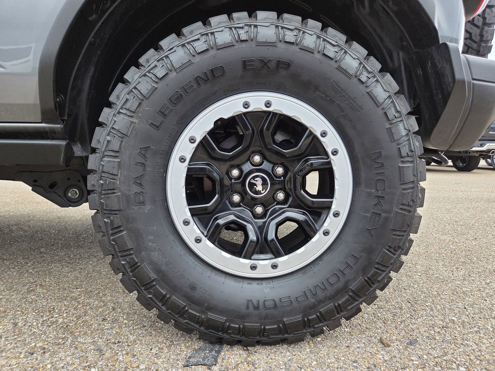 Used 2024 Ford Bronco Badlands AWD/4WD image 12