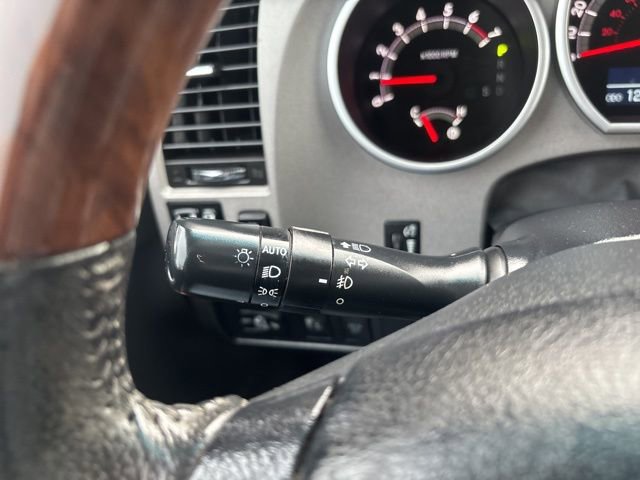 Used 2013 Toyota Tundra Platinum image 27