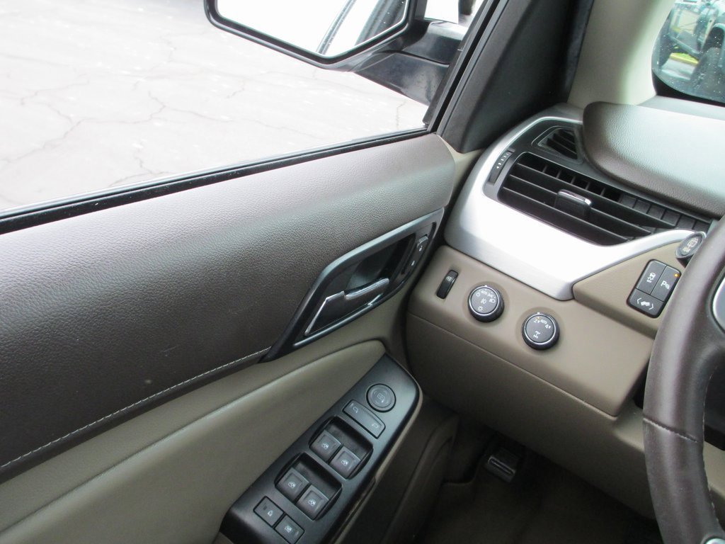 Used 2017 GMC Yukon SLE w/ SLE Value Package image 23