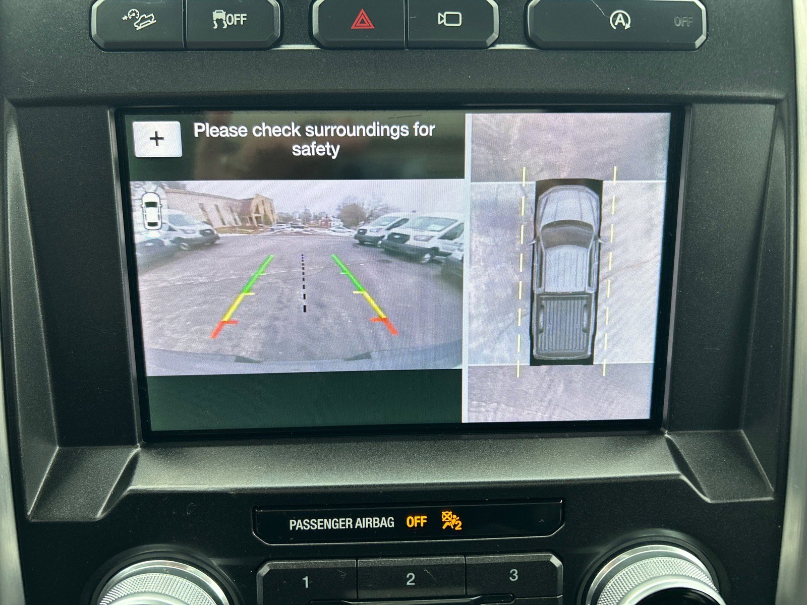 Certified 2019 Ford F150 Platinum w/ Equipment Group 701A Luxury image 29