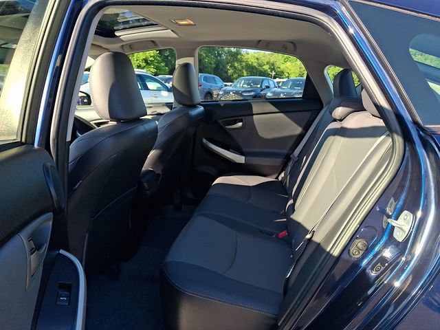 Used 2013 Toyota Prius Four w/ Deluxe Solar Roof Pkg FWD image 10