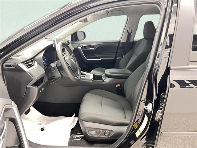 Used 2024 Toyota RAV4 LE image 13