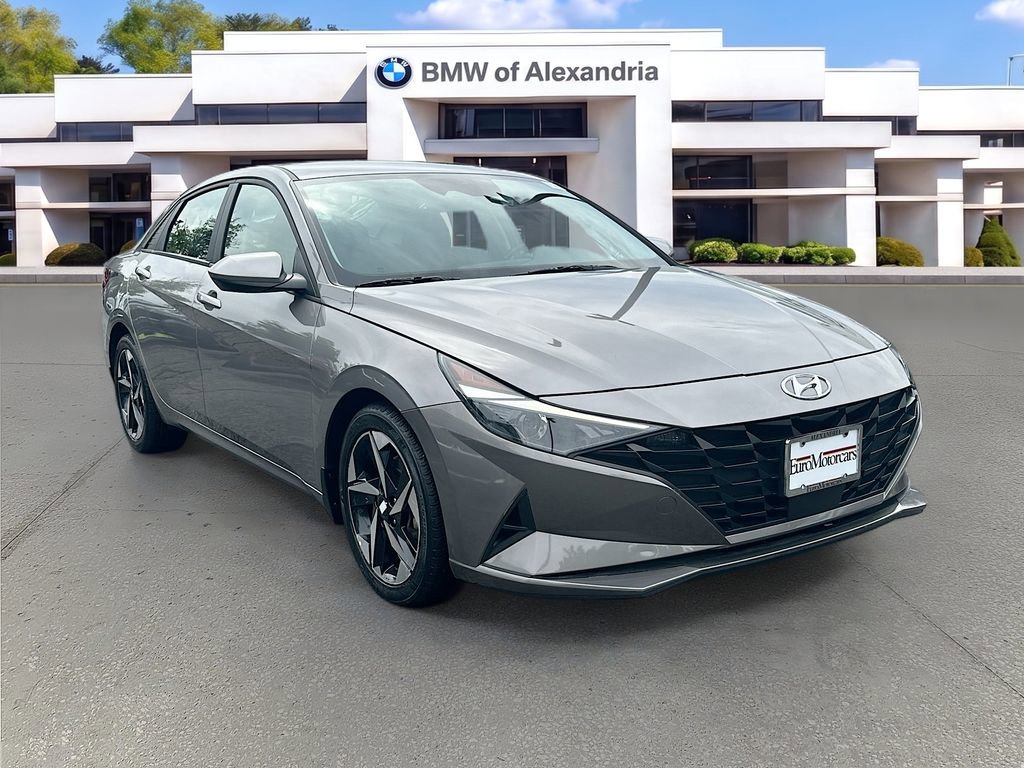 Used 2023 Hyundai Elantra SEL w/ Convenience Package