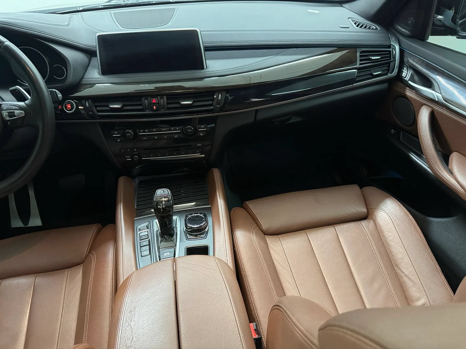 Used 2017 BMW X6 xDrive50i AWD/4WD image 9