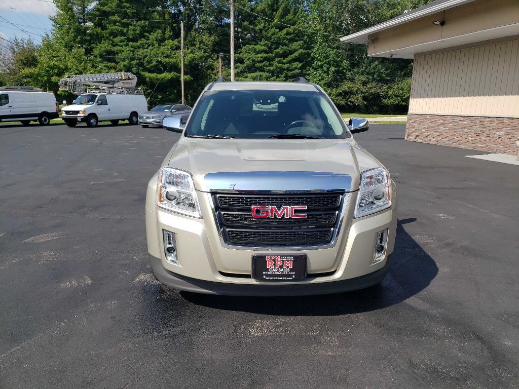 Used 2014 GMC Terrain SLE w/ Chrome Package FWD image 2