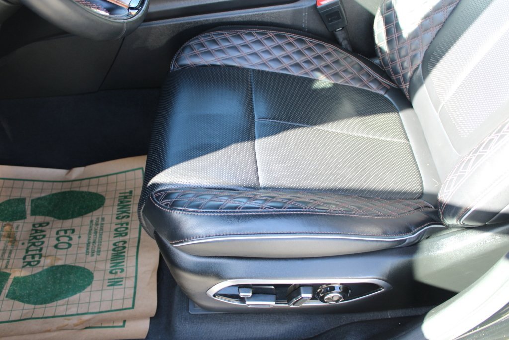 Used 2021 Jeep Grand Cherokee L Summit image 27