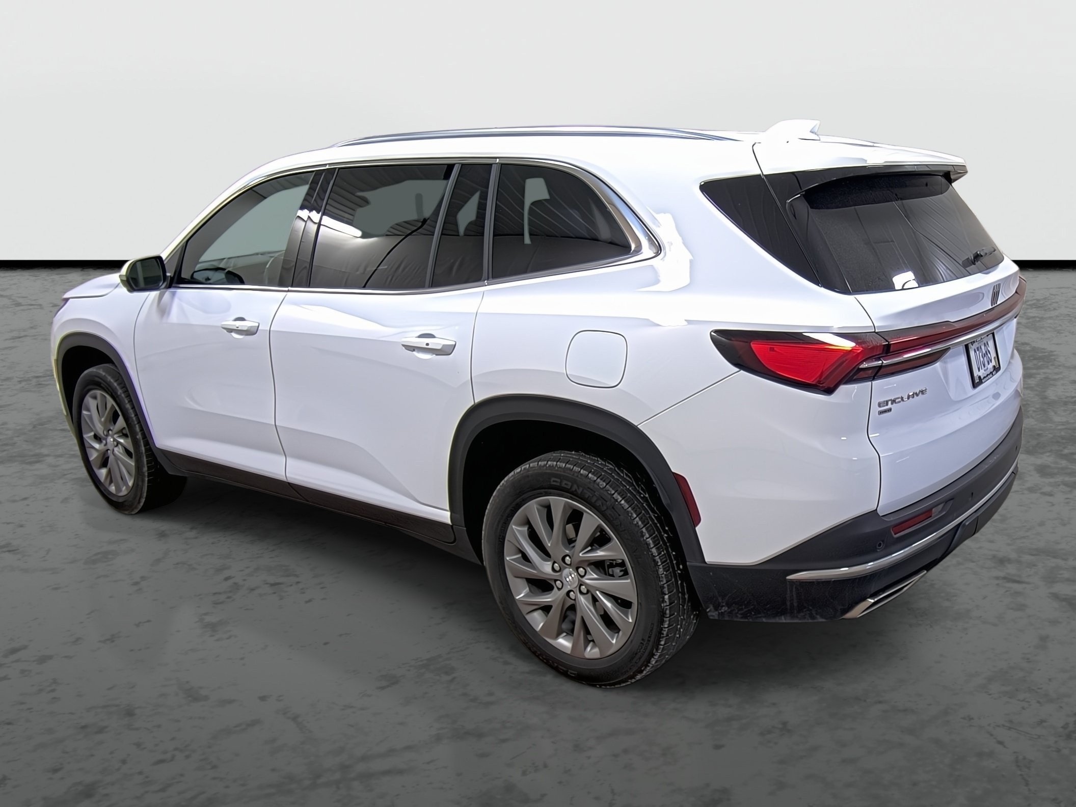 Used 2026 Buick Enclave Preferred AWD/4WD image 2