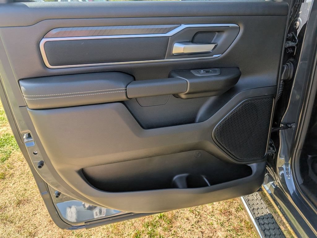 New 2026 RAM 1500 Big Horn AWD/4WD image 24