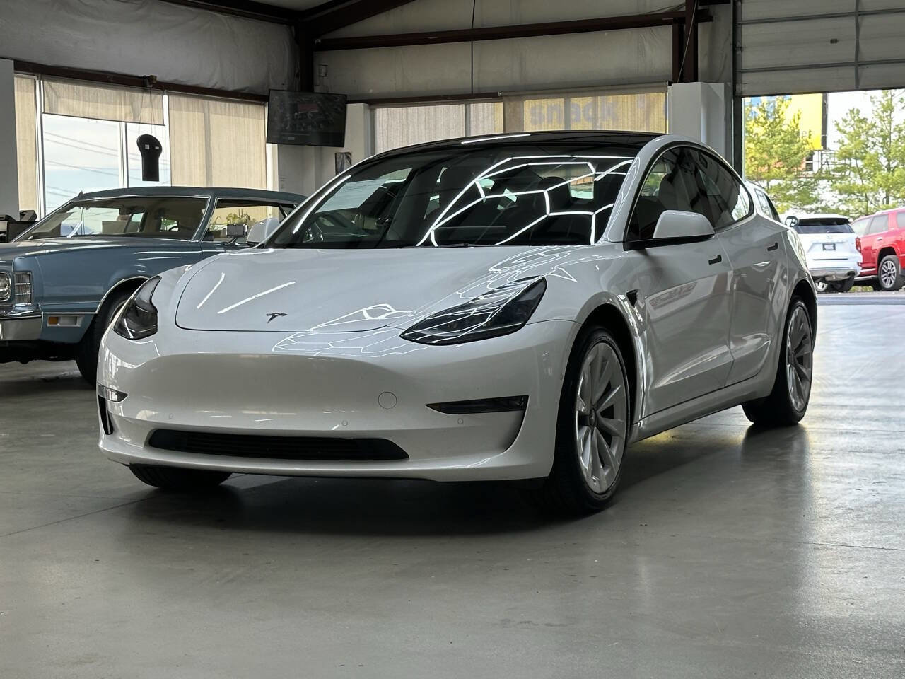 Used 2022 Tesla Model 3 Long Range image 5