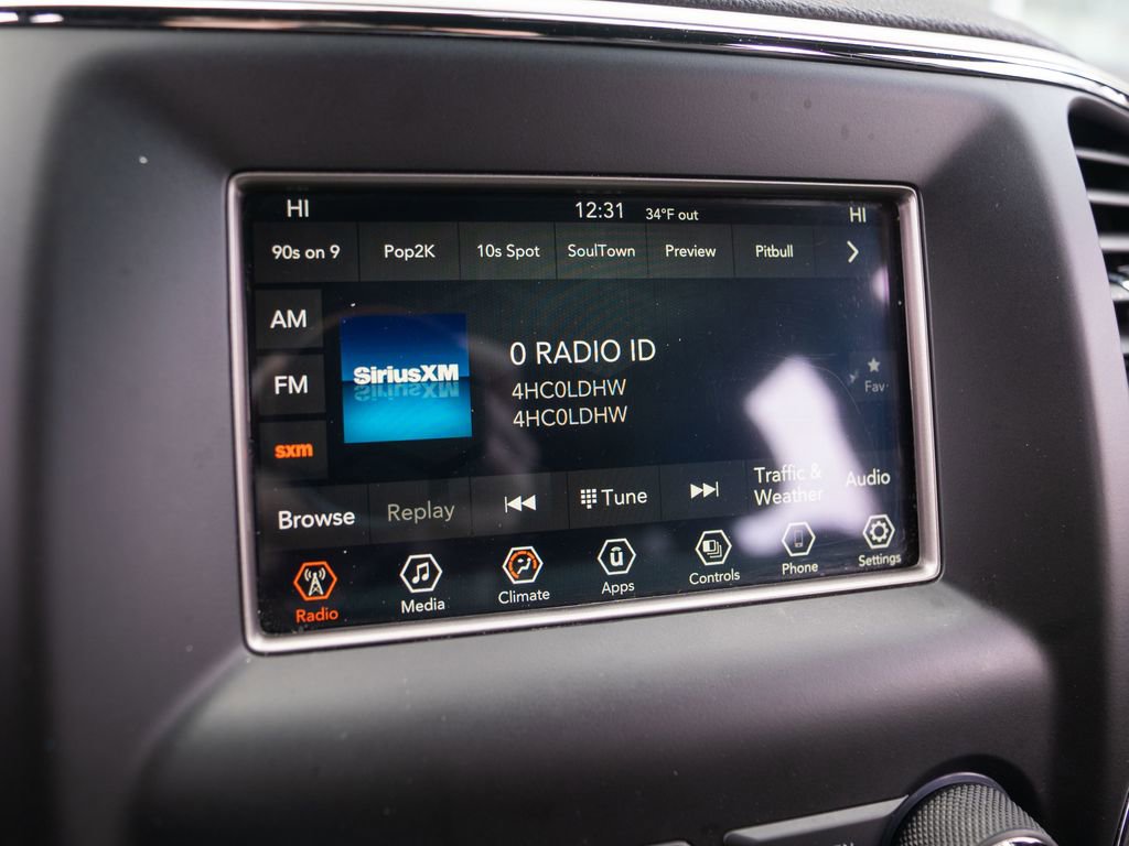 Used 2021 Jeep Grand Cherokee Laredo image 22