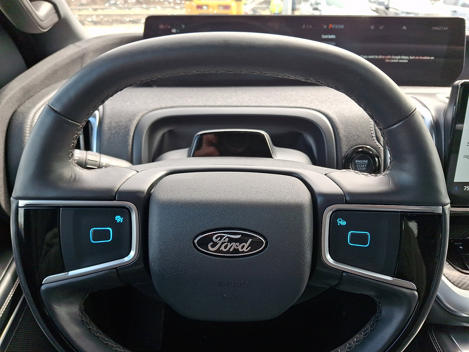 Used 2025 Ford Expedition Platinum w/ Stealth Appearance Package image 19