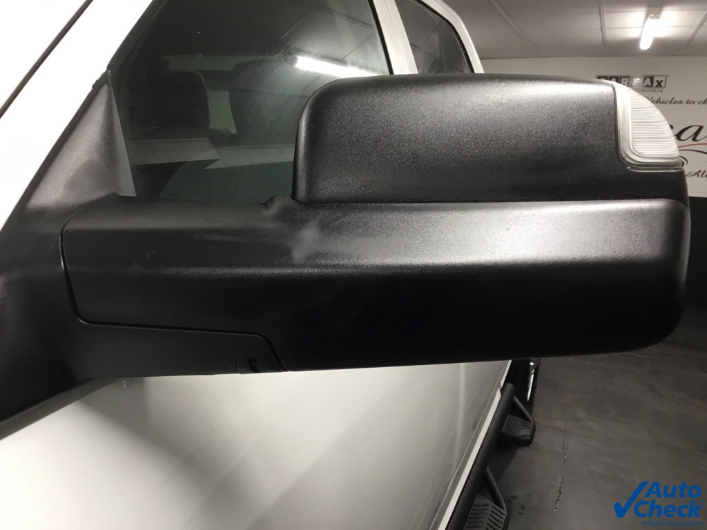 Used 2016 RAM 3500 Tradesman w/ Chrome Appearance Group image 14