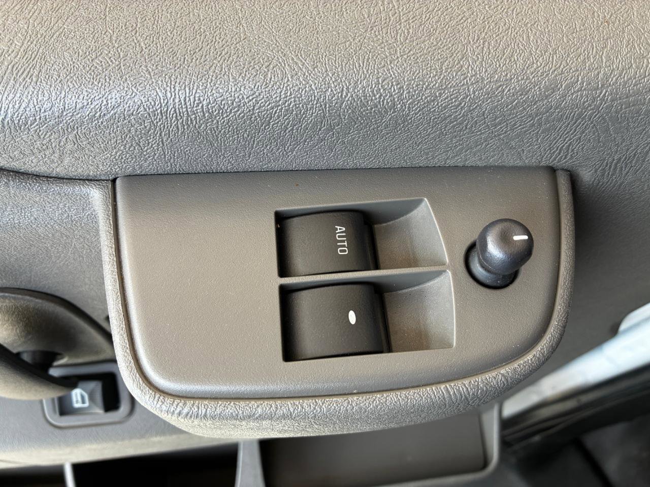 Used 2023 Chevrolet Express 2500 1500 Cargo w/ Driver Convenience Package image 9