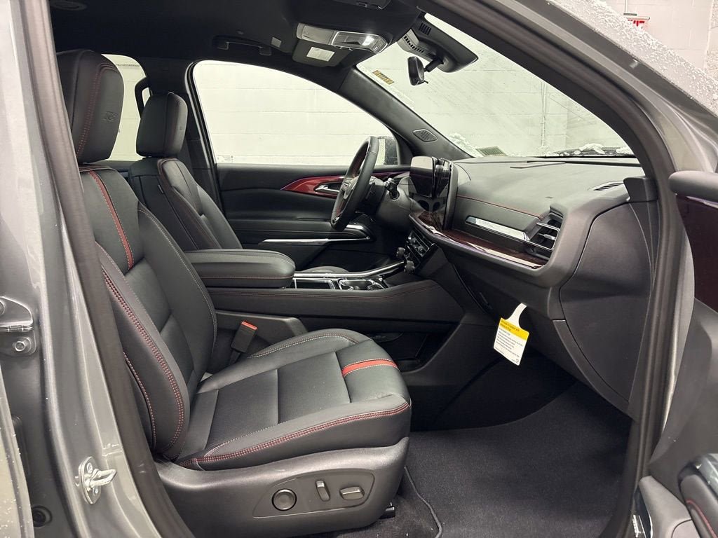 New 2026 Chevrolet Traverse RS image 31