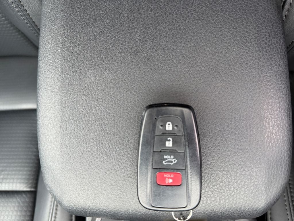 Used 2019 Toyota Tacoma TRD Off-Road AWD/4WD image 31
