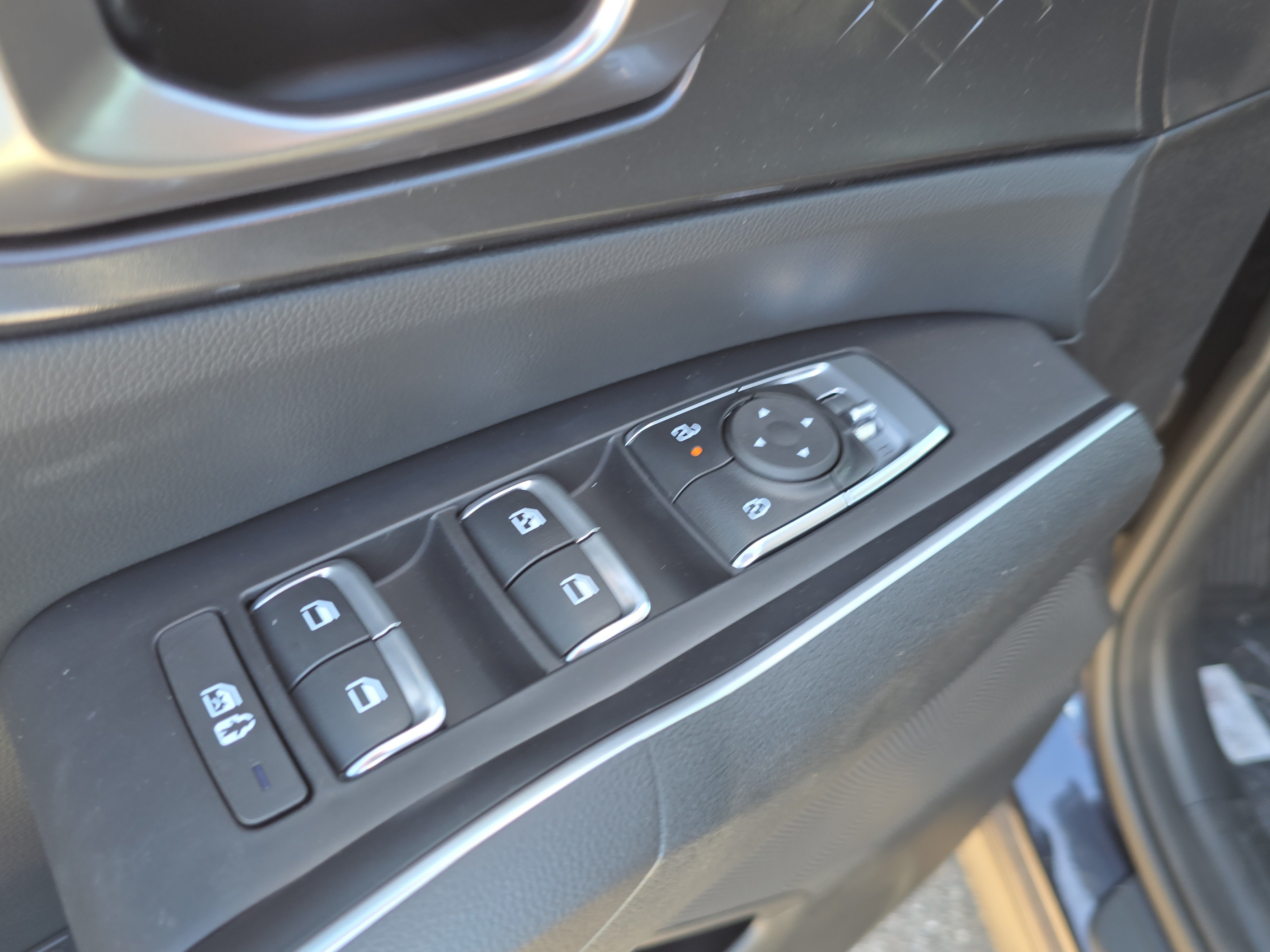 New 2026 Kia Sorento LX FWD image 19