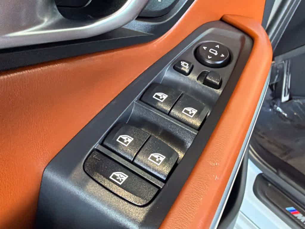Used 2021 BMW M3 Competition w/ Parking Assistance Package RWD image 19