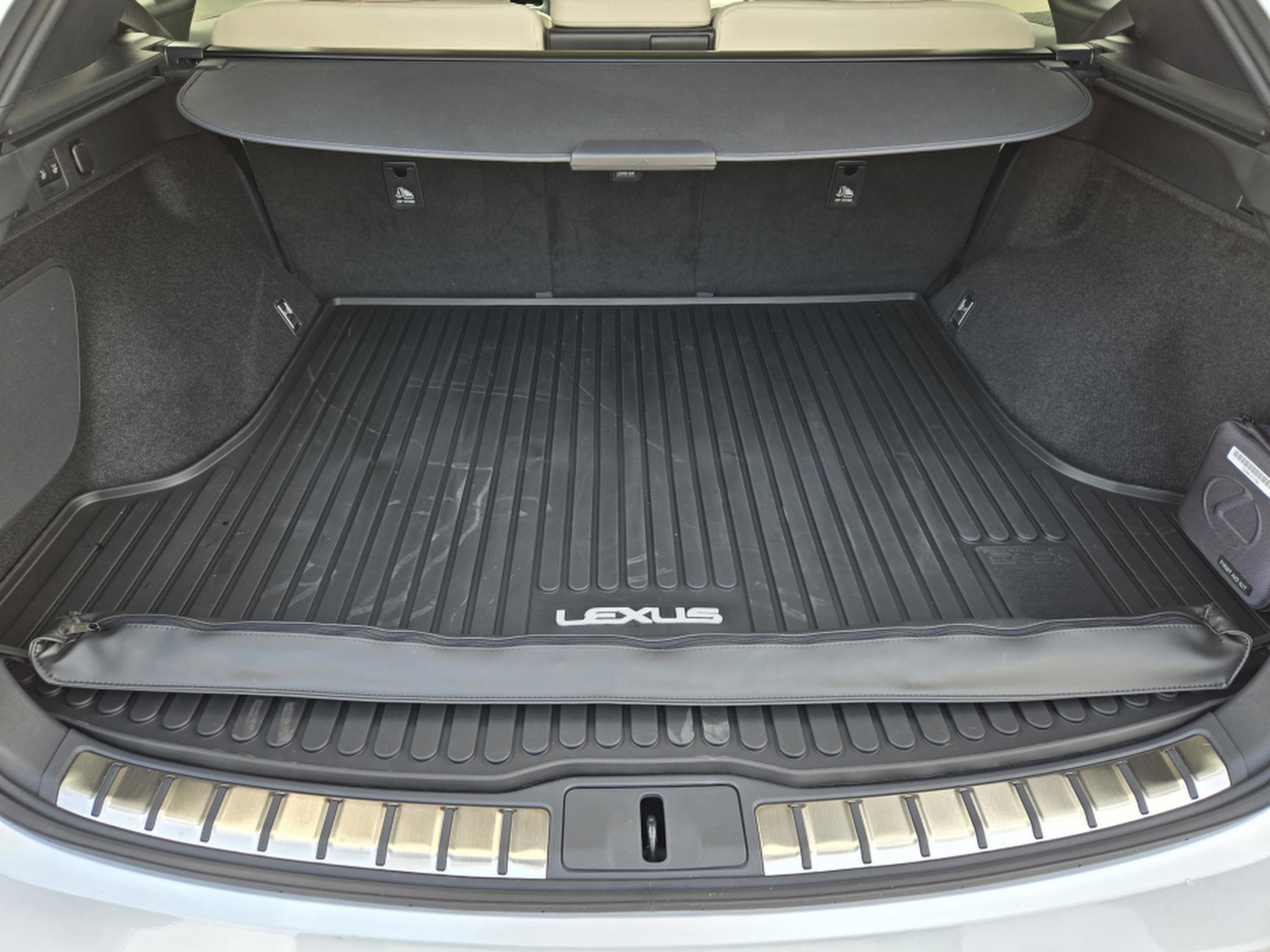 Used 2026 Lexus RX 350 w/ Convenience Package image 28