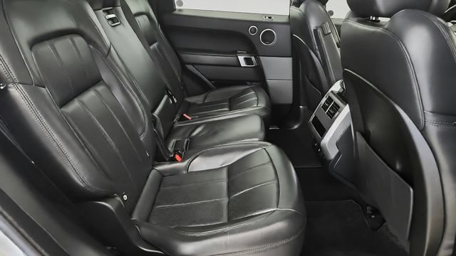 Used 2020 Land Rover Range Rover Sport HSE AWD/4WD image 24