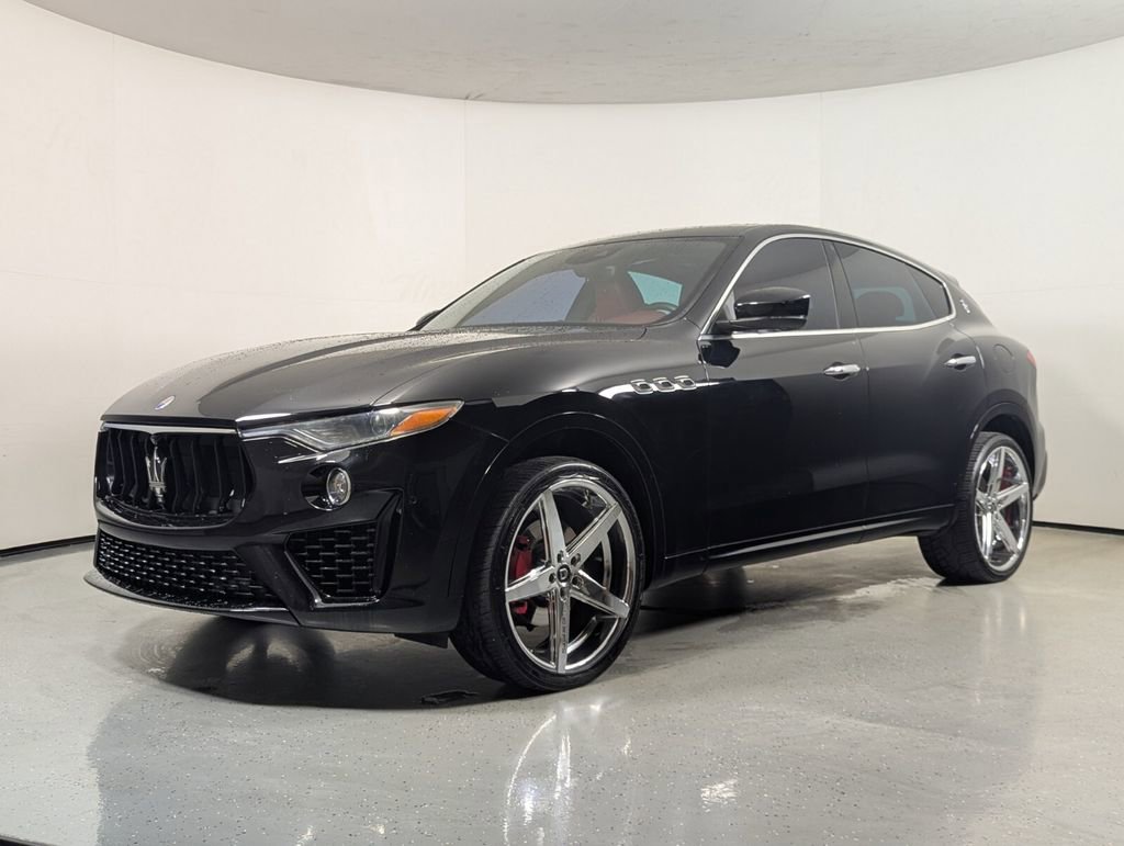 Used 2019 Maserati Levante GranSport image 3