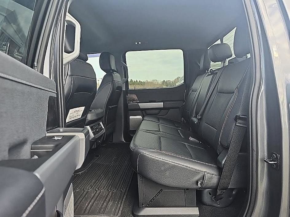 Used 2024 Ford F250 Lariat w/ Lariat Ultimate Package image 30