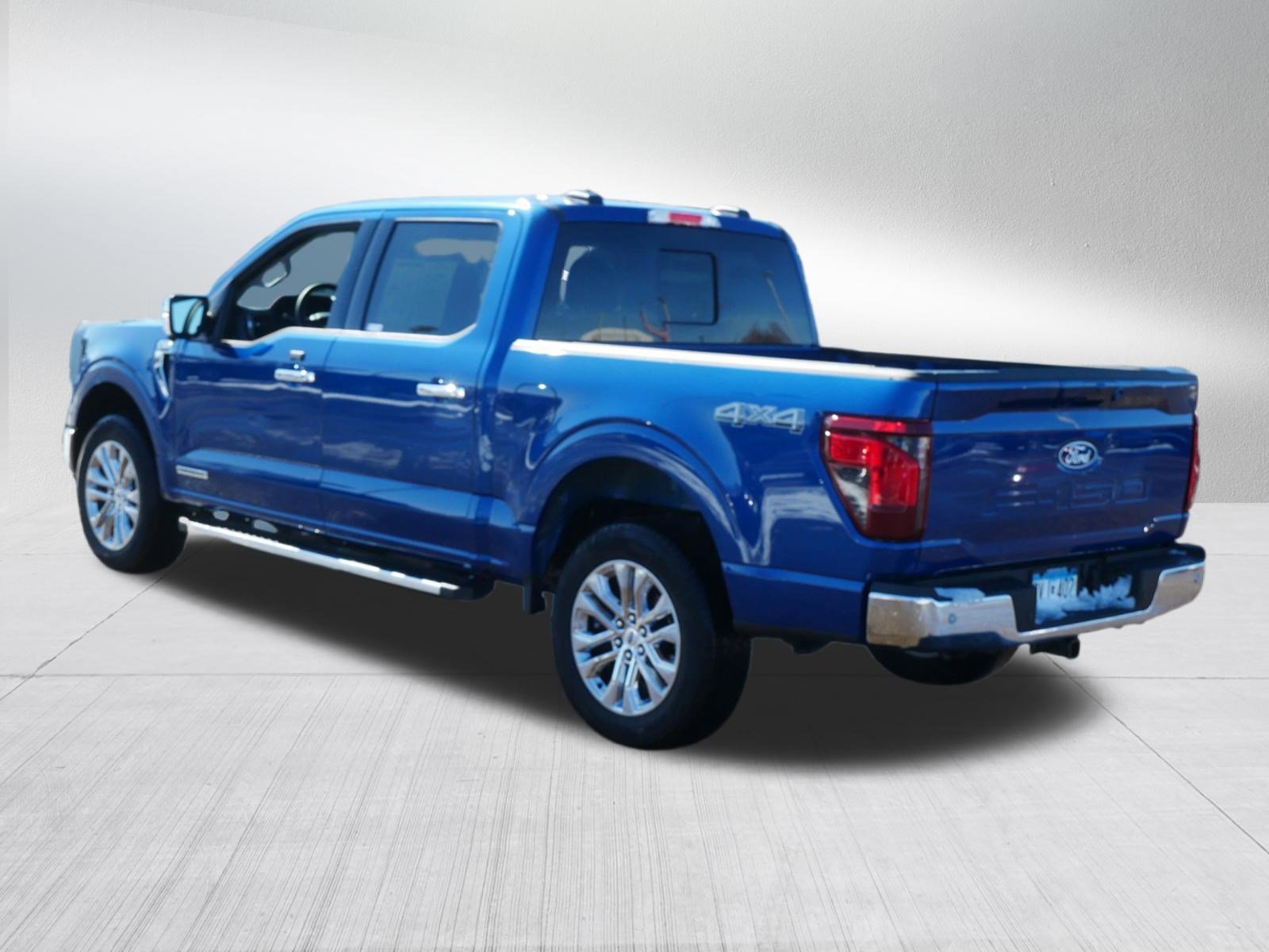 Used 2025 Ford F150 XLT w/ Equipment Group 302A MID AWD/4WD image 5