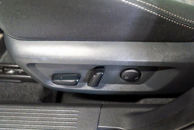 Used 2021 Nissan Rogue SV image 19